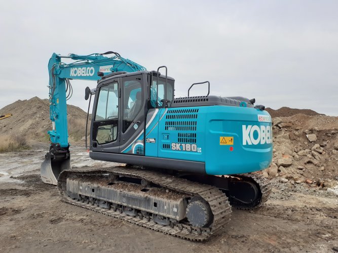 Pásové rypadlo Kobelco SK180LC-10